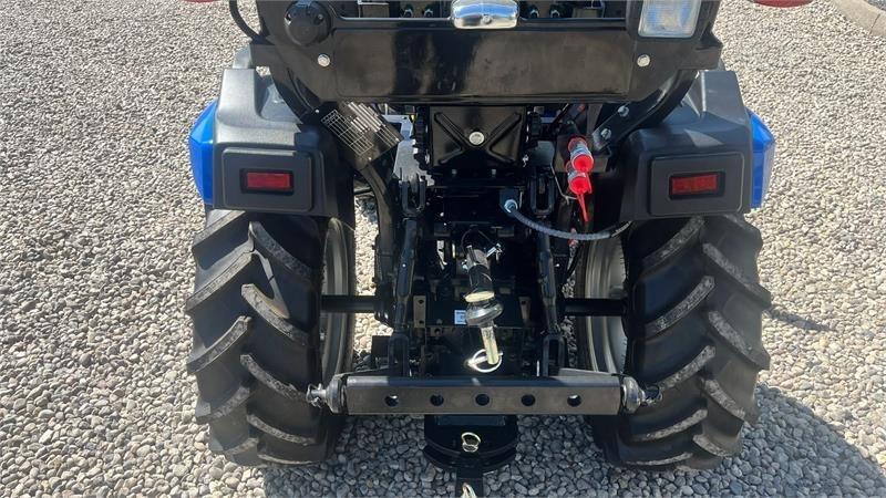 Solis H26 HST Med Frontlæsser - Trator: foto 5 Solis H26 HST Med Frontlæsser - Trator: foto 5