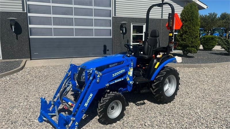 Solis H26 HST Med Frontlæsser - Trator: foto 2 Solis H26 HST Med Frontlæsser - Trator: foto 2