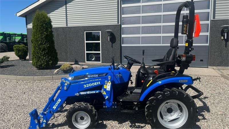 Trator municipal Solis H26 HST Med Frontlæsser: foto 13