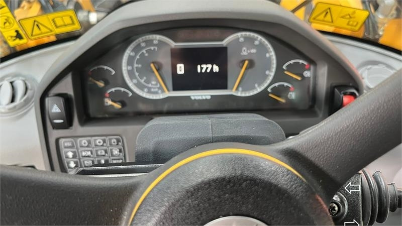 Volvo L90H H2 Dansk-Maskine med CDC, BSS, Lock-UP, 650mm - Carregadeira de rodas: foto 3 Volvo L90H H2 Dansk-Maskine med CDC, BSS, Lock-UP, 650mm - Carregadeira de rodas: foto 3