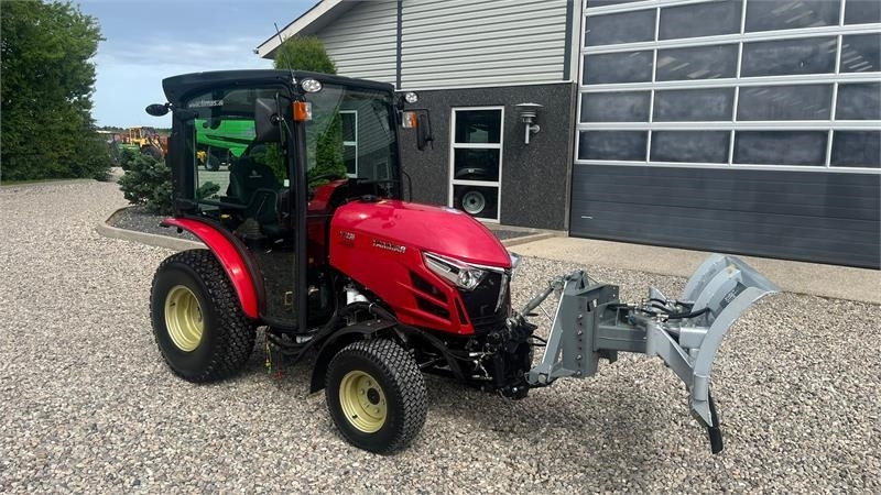 Trator Yanmar YT 235H 4WD Snow Edition med sneplov og spreder: foto 18