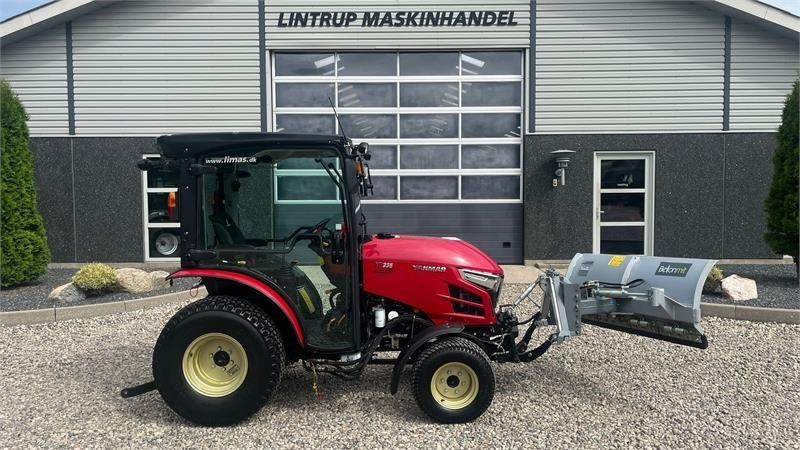 Trator Yanmar YT 235H 4WD Snow Edition med sneplov og spreder: foto 11
