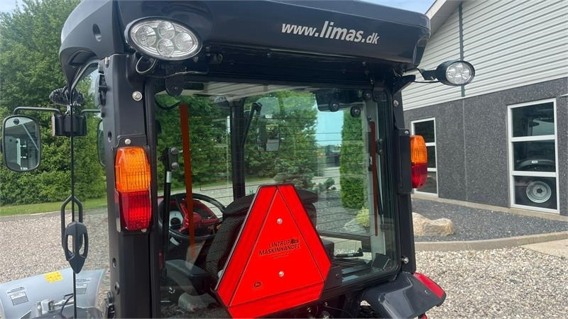 Trator Yanmar YT 235H 4WD Snow Edition med sneplov og spreder: foto 6