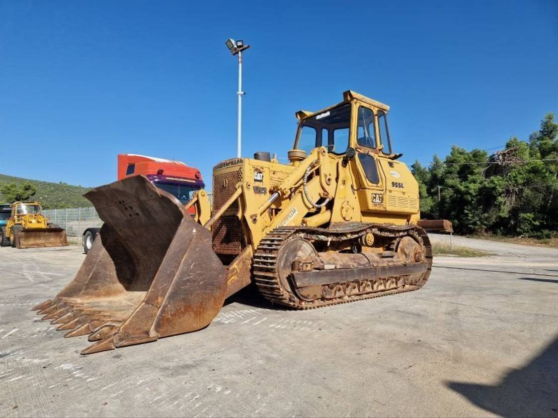 Caterpillar CAT 955L WITH RIPPER - Carregadeira de esteiras: foto 2 Caterpillar CAT 955L WITH RIPPER - Carregadeira de esteiras: foto 2