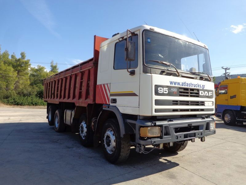 DAF 95.430 DAF 95.430ATI 8X2 Kipper -Telma/Airco - Caminhão basculante: foto 1 DAF 95.430 DAF 95.430ATI 8X2 Kipper -Telma/Airco - Caminhão basculante: foto 1