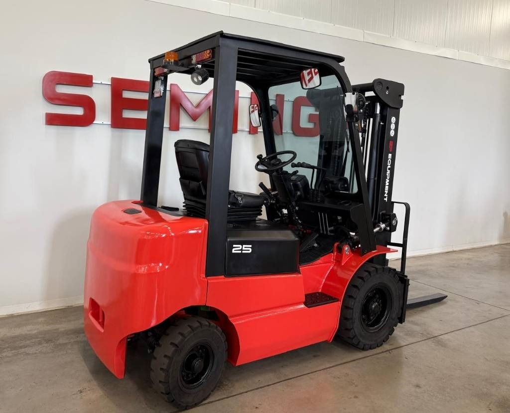 EP 11013 - EFL252 - Empilhadeira elétrica: foto 3 EP 11013 - EFL252 - Empilhadeira elétrica: foto 3