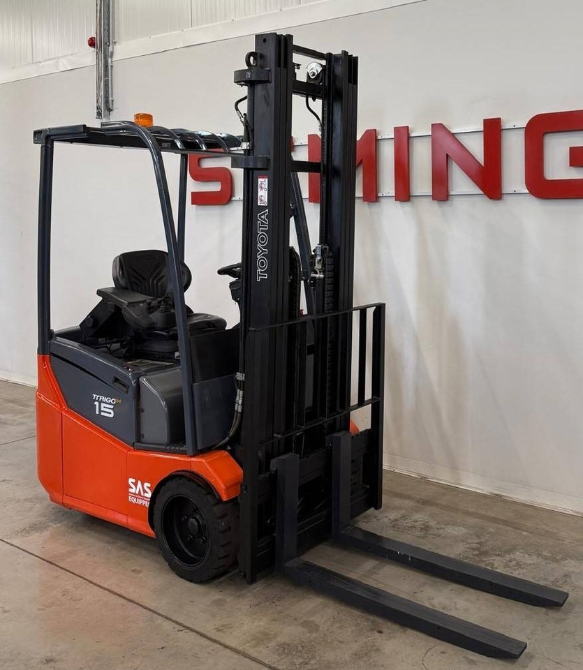 Toyota 10991 - 7FBEST15 - Empilhadeira elétrica: foto 4 Toyota 10991 - 7FBEST15 - Empilhadeira elétrica: foto 4