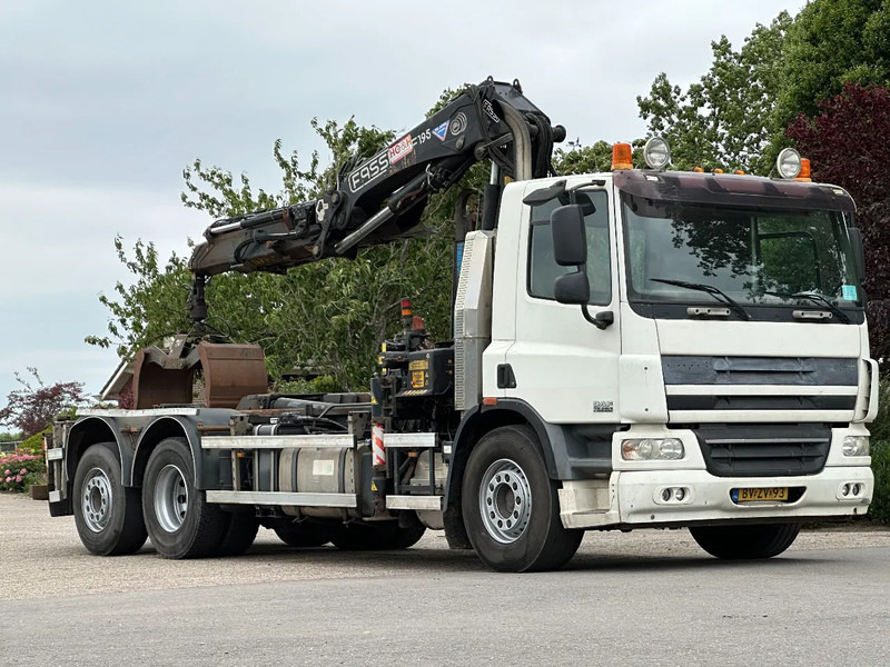 DAF CF 75 //250 !!KRAAN/HAAK!! RADIO REMOTE!! - Caminhão polibenne, Caminhão grua: foto 2 DAF CF 75 //250 !!KRAAN/HAAK!! RADIO REMOTE!! - Caminhão polibenne, Caminhão grua: foto 2