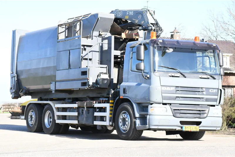 DAF CF75/310 FAN !!KRAAN/HAAK!!PERSCONTAINER!!HIGH PRESURRE CLEANING!!HOGEDRUK REINIGING!!HOCH DRUCK WASHEN SYSTEM!!REINIGING!GEJO B - Caminhão polibenne, Caminhão grua: foto 2 DAF CF75/310 FAN !!KRAAN/HAAK!!PERSCONTAINER!!HIGH PRESURRE CLEANING!!HOGEDRUK REINIGING!!HOCH DRUCK WASHEN SYSTEM!!REINIGING!GEJO B - Caminhão polibenne, Caminhão grua: foto 2