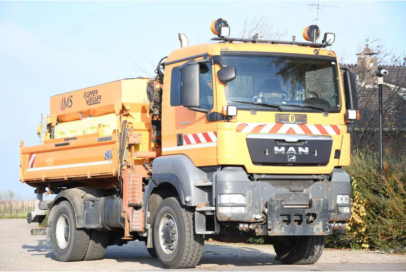 MAN TGS 18.320 4x4!! KRAN/!!!WINTERDIENST/DREISEITENKIPPER!!KOMMUNAL/KLIMA!! - Caminhão basculante, Caminhão grua: foto 2 MAN TGS 18.320 4x4!! KRAN/!!!WINTERDIENST/DREISEITENKIPPER!!KOMMUNAL/KLIMA!! - Caminhão basculante, Caminhão grua: foto 2