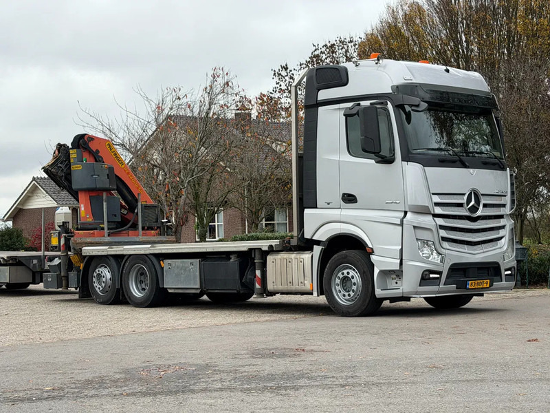 Mercedes-Benz Actros 2640 PALFINGER 34TM CRANE/GRUE!!RADIO REMOTE!!EURO6!! - Caminhão grua: foto 2 Mercedes-Benz Actros 2640 PALFINGER 34TM CRANE/GRUE!!RADIO REMOTE!!EURO6!! - Caminhão grua: foto 2
