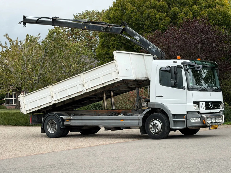 Mercedes-Benz Atego 1218 KRAAN/KIPPER!!MANUELL!! - Caminhão basculante, Caminhão grua: foto 4 Mercedes-Benz Atego 1218 KRAAN/KIPPER!!MANUELL!! - Caminhão basculante, Caminhão grua: foto 4