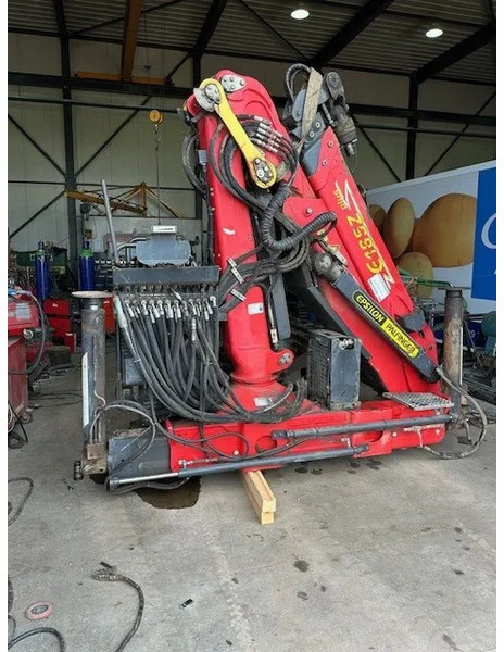 Palfinger PALFINGER 165 Z Epsilon plus kraan!! met AFSTANDSBEDIENING, - Grua para caminhão: foto 4 Palfinger PALFINGER 165 Z Epsilon plus kraan!! met AFSTANDSBEDIENING, - Grua para caminhão: foto 4