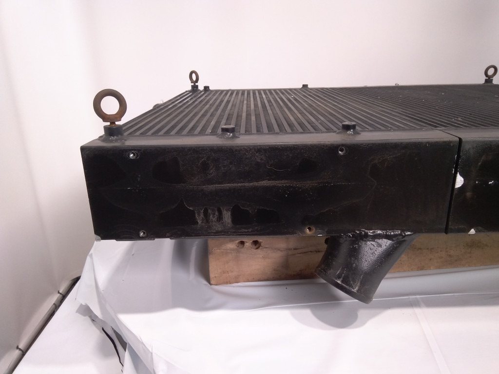 Bomag BM1200-35 - - Intercooler de Máquina de construção: foto 3 Bomag BM1200-35 - - Intercooler de Máquina de construção: foto 3
