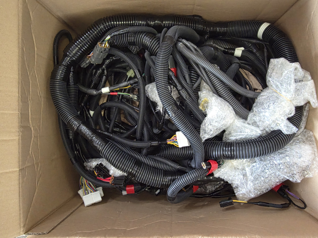 Case KRR27980 - krr27980 - Cables/ Wire harness de Máquina de construção: foto 2 Case KRR27980 - krr27980 - Cables/ Wire harness de Máquina de construção: foto 2