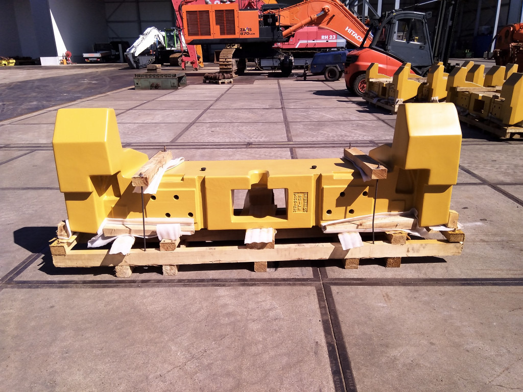 Caterpillar 3672334 - Contrapeso de Máquina de construção: foto 4 Caterpillar 3672334 - Contrapeso de Máquina de construção: foto 4