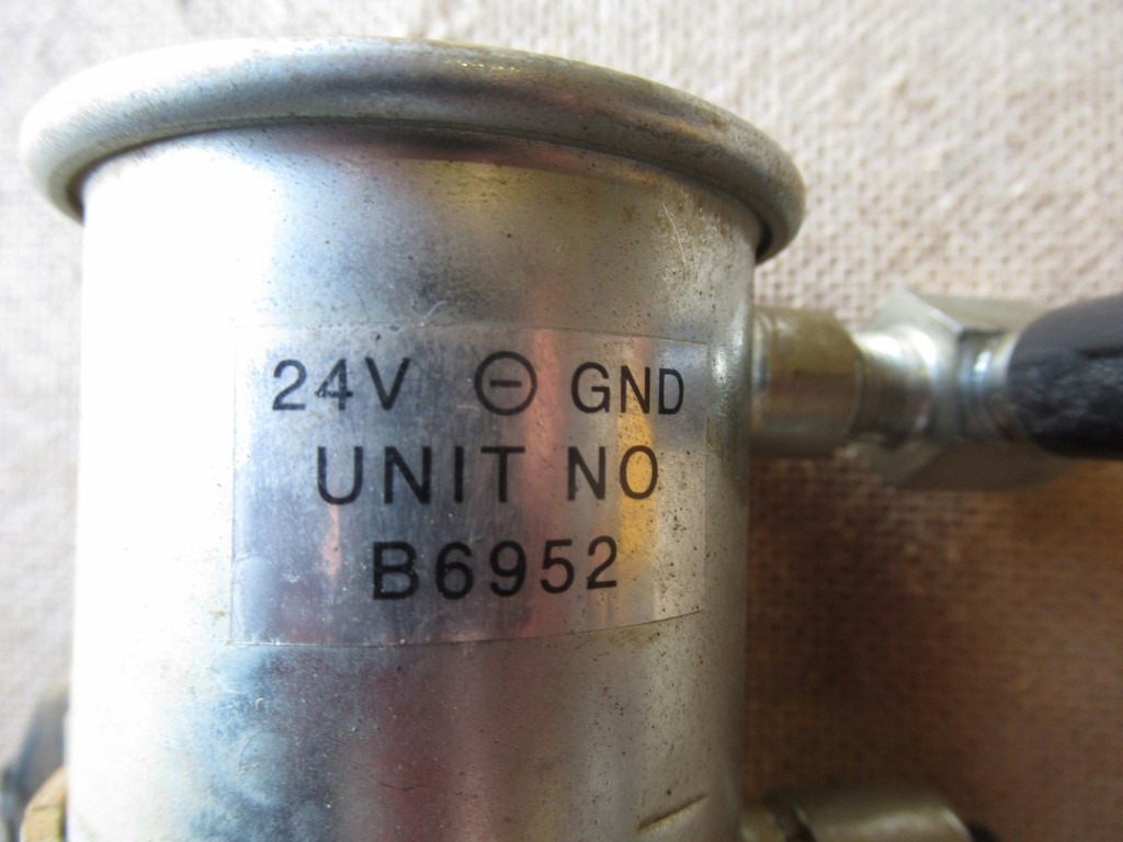 Hitachi ZX130LCN-5B - - Bomba de combustivel de Máquina de construção: foto 4 Hitachi ZX130LCN-5B - - Bomba de combustivel de Máquina de construção: foto 4