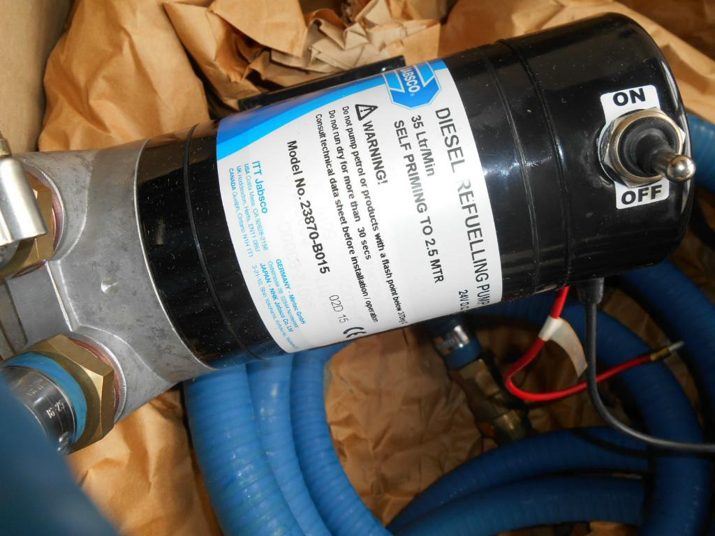 Jabsco 23870-B015 - - Bomba de combustivel de Máquina de construção: foto 1 Jabsco 23870-B015 - - Bomba de combustivel de Máquina de construção: foto 1