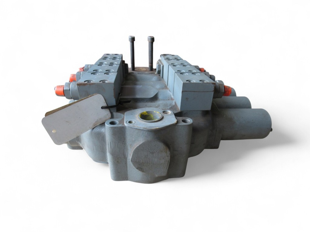 New Holland 1771467 - Válvula hidráulica de Máquina de construção: foto 3 New Holland 1771467 - Válvula hidráulica de Máquina de construção: foto 3