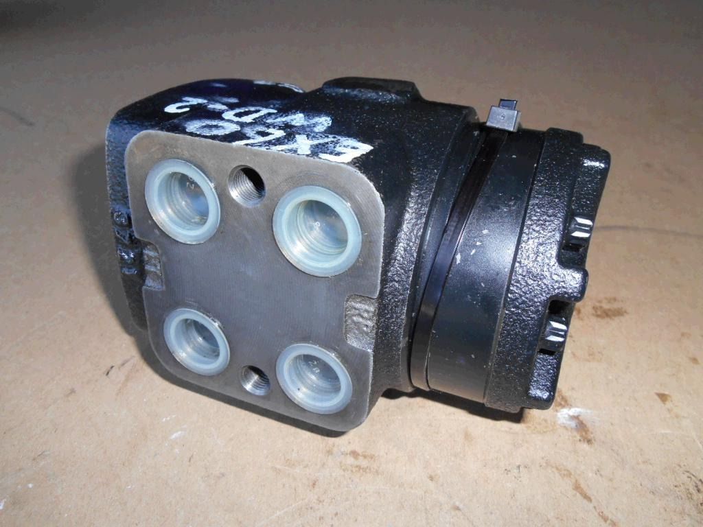 New Holland 4403248 - 4229316 - Motor hidráulico de Máquina de construção: foto 2 New Holland 4403248 - 4229316 - Motor hidráulico de Máquina de construção: foto 2