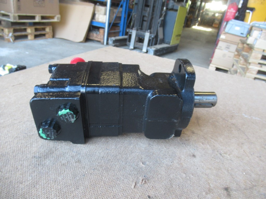 New Holland 4531019 - 2455696 - Motor hidráulico de Máquina de construção: foto 4 New Holland 4531019 - 2455696 - Motor hidráulico de Máquina de construção: foto 4