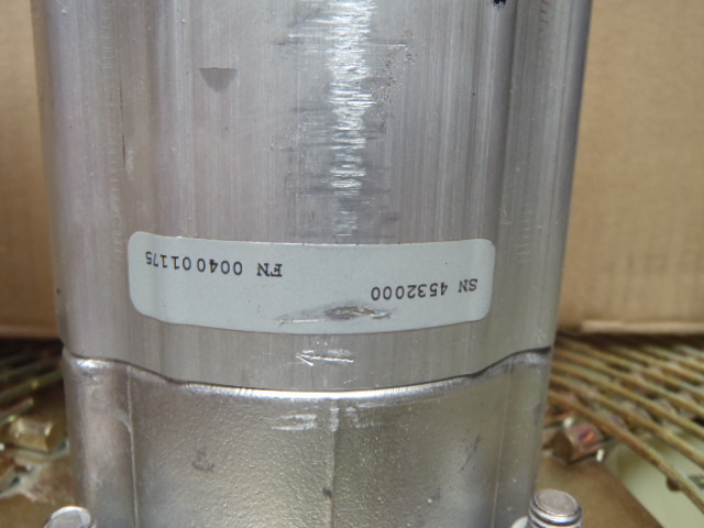 New Holland 4532000 - Motor hidráulico de Máquina de construção: foto 2 New Holland 4532000 - Motor hidráulico de Máquina de construção: foto 2