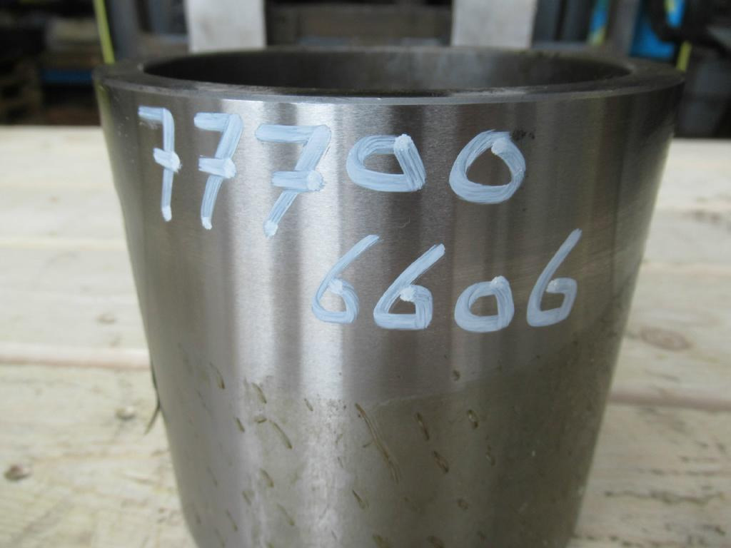 New Holland 71430028 - Piston/ Anel/ Buch de Máquina de construção: foto 3 New Holland 71430028 - Piston/ Anel/ Buch de Máquina de construção: foto 3