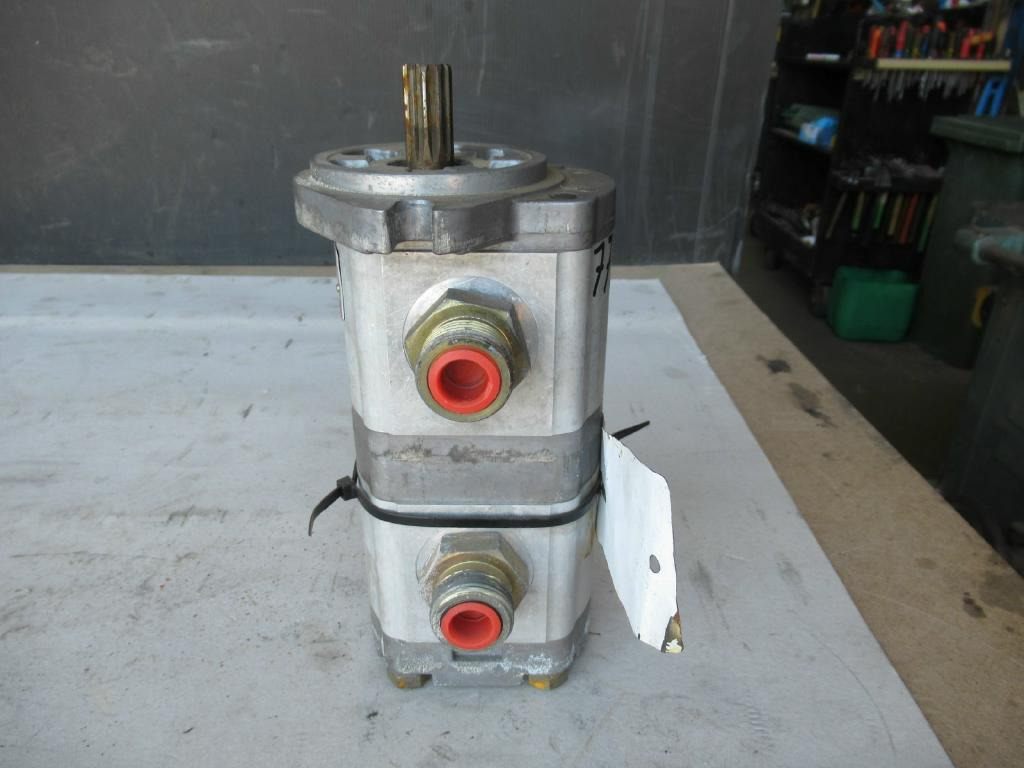 Zexel 87337079 - - Bomba de direção de Máquina de construção: foto 1 Zexel 87337079 - - Bomba de direção de Máquina de construção: foto 1