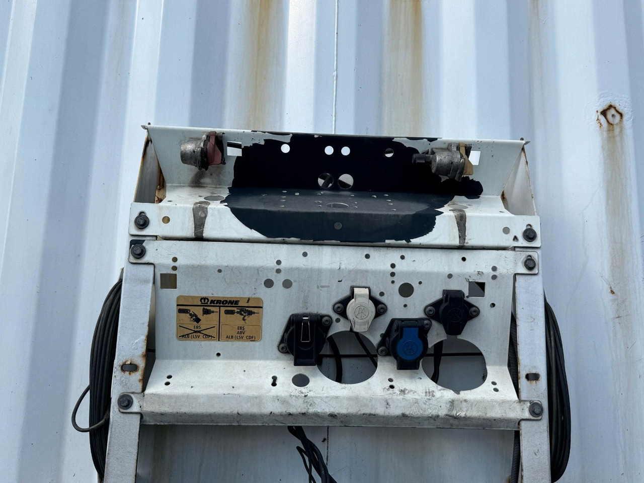 Krone SD - Semi-reboque de lona: foto 2 Krone SD - Semi-reboque de lona: foto 2