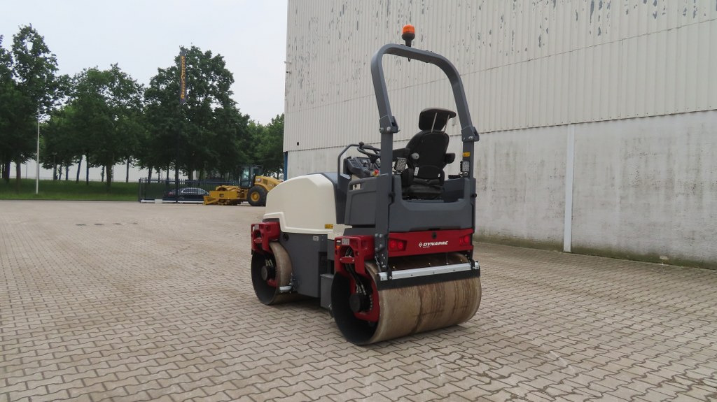 Dynapac CC1200 VI - Compactador de asfalto: foto 4 Dynapac CC1200 VI - Compactador de asfalto: foto 4