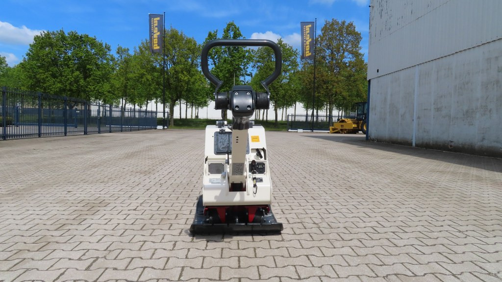 Dynapac DRP 45 DX - Placas vibratórias: foto 3 Dynapac DRP 45 DX - Placas vibratórias: foto 3