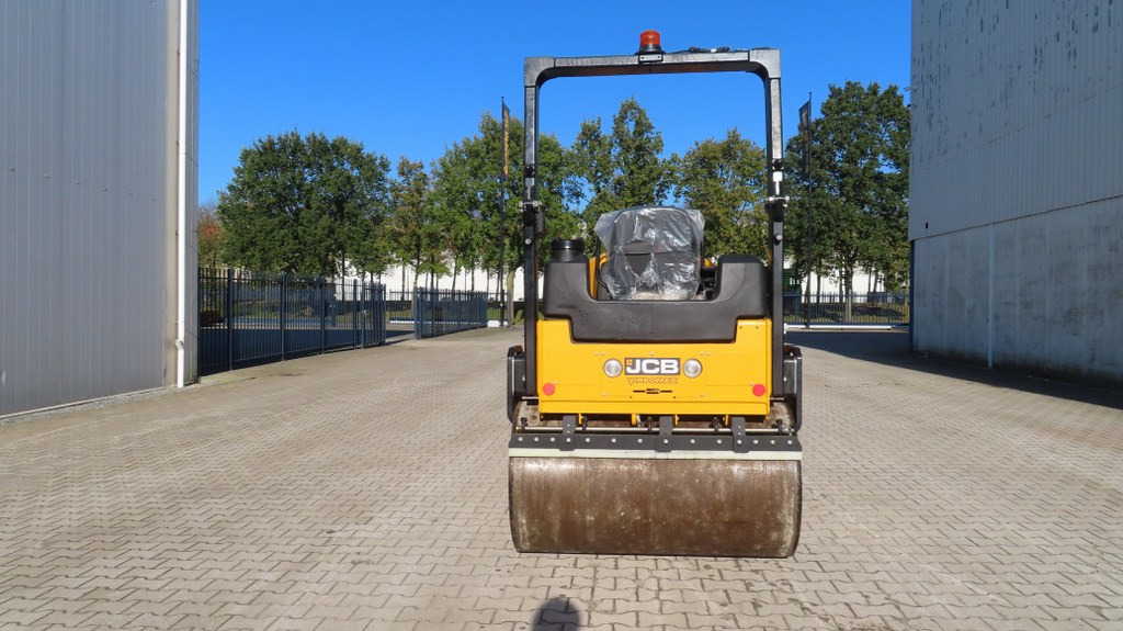 JCB CT430-140 - Compactador de asfalto: foto 3 JCB CT430-140 - Compactador de asfalto: foto 3