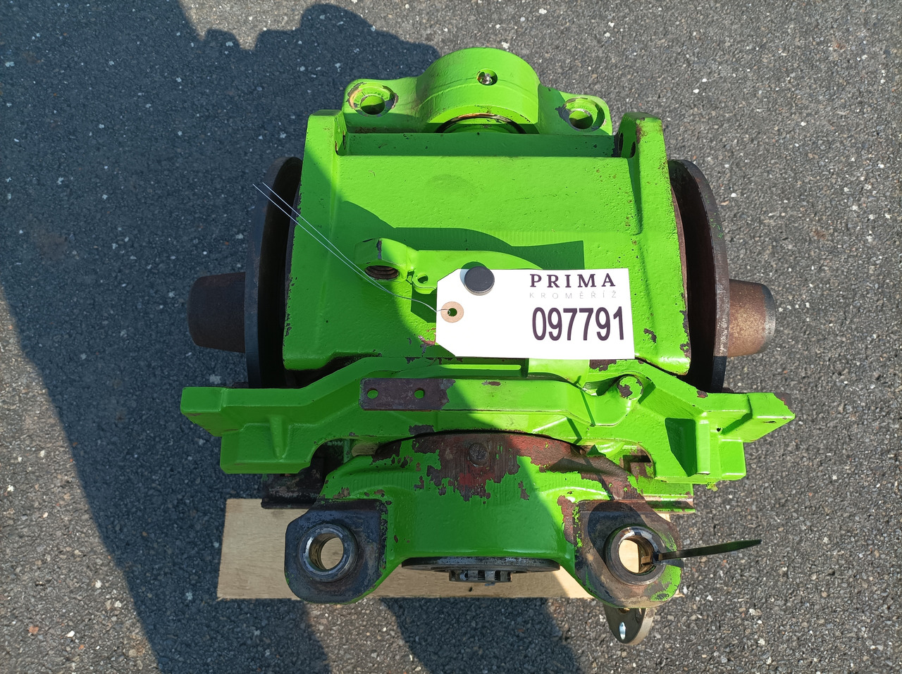 MERLO REAR DIFFERENTIAL 097791 TF 35.7 - Eixo traseiro de Empilhador telescópico: foto 1 MERLO REAR DIFFERENTIAL 097791 TF 35.7 - Eixo traseiro de Empilhador telescópico: foto 1