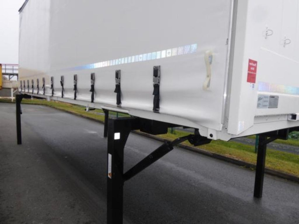 Krone Heck mit Portaltüren - Toldo carroçaria: foto 2 Krone Heck mit Portaltüren - Toldo carroçaria: foto 2