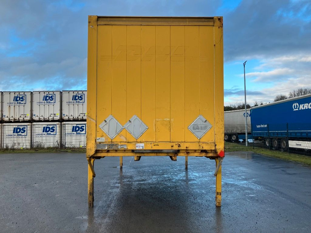 Krone Wechselbrücke Pritsche - Máquina de outro: foto 3 Krone Wechselbrücke Pritsche - Máquina de outro: foto 3