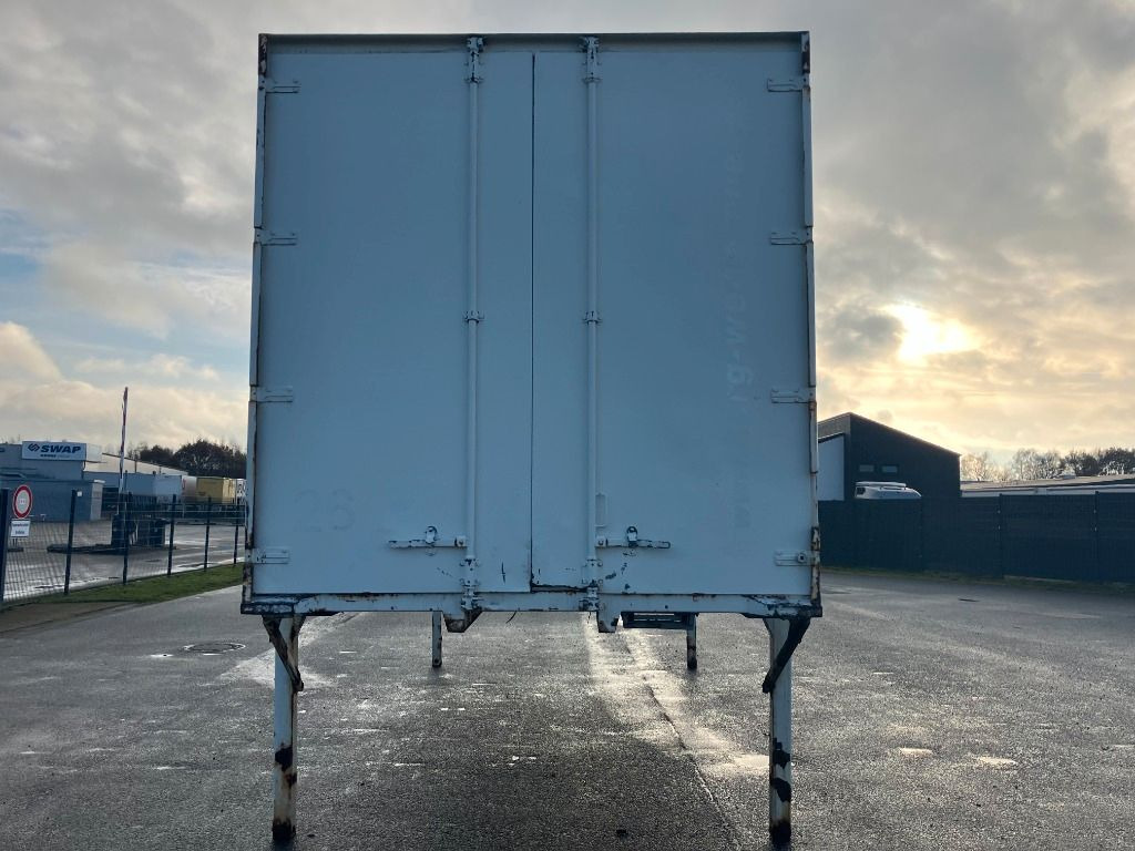 Wechselbrücke Koffer - Carroçaria para furgões: foto 4 Wechselbrücke Koffer - Carroçaria para furgões: foto 4