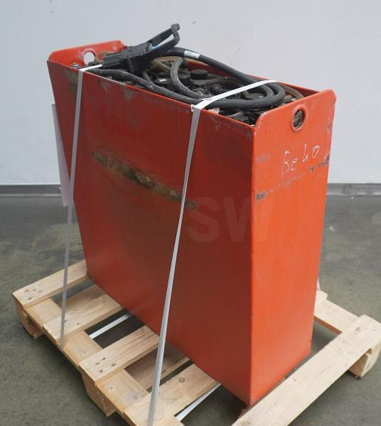 GRUMA 24 Volt 2 PzS 250 Ah - Bateria automotiva: foto 2 GRUMA 24 Volt 2 PzS 250 Ah - Bateria automotiva: foto 2