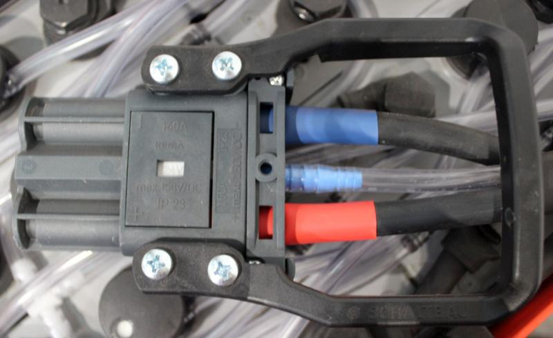 GRUMA 24 Volt 3 PzS 375 Ah - Bateria automotiva: foto 3 GRUMA 24 Volt 3 PzS 375 Ah - Bateria automotiva: foto 3