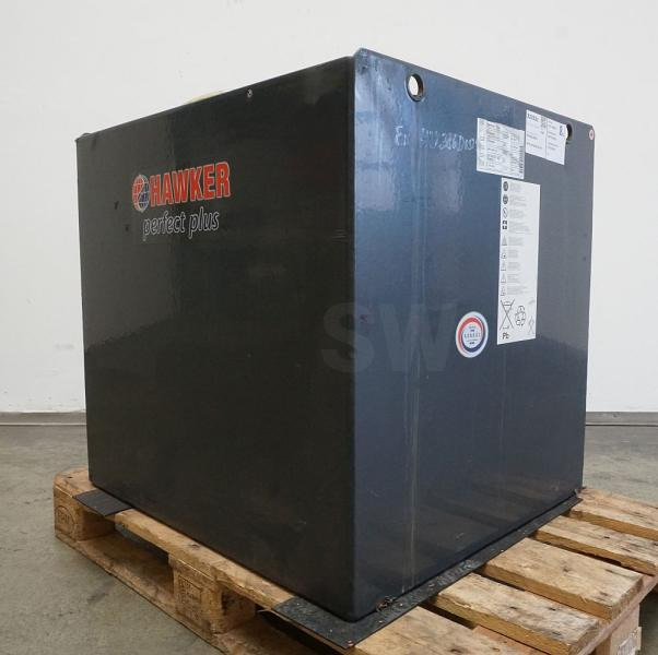 HAWKER 48 Volt 6 PzS 930 Ah - Bateria automotiva: foto 1 HAWKER 48 Volt 6 PzS 930 Ah - Bateria automotiva: foto 1