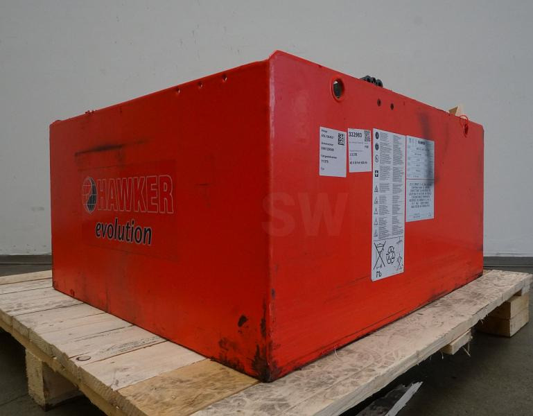 HAWKER 48 Volt 8 PzS 600 Ah - Bateria automotiva: foto 1 HAWKER 48 Volt 8 PzS 600 Ah - Bateria automotiva: foto 1