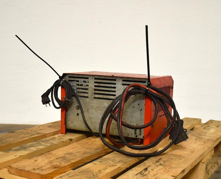 INDUSTRIE AUTOMATION indatron IC puls E 24V/35A - Bateria automotiva: foto 2 INDUSTRIE AUTOMATION indatron IC puls E 24V/35A - Bateria automotiva: foto 2