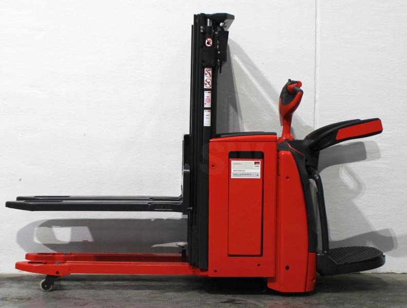 Linde D 14 AP 1173-01 - Stacker: foto 5 Linde D 14 AP 1173-01 - Stacker: foto 5