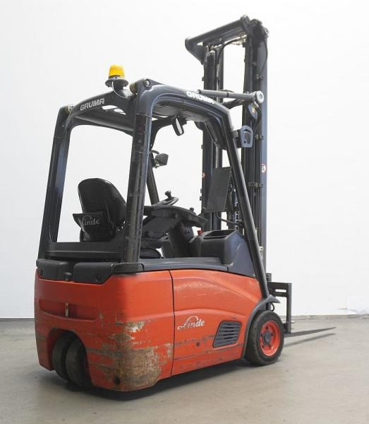 Linde E 15 386 - Empilhadeira elétrica: foto 2 Linde E 15 386 - Empilhadeira elétrica: foto 2