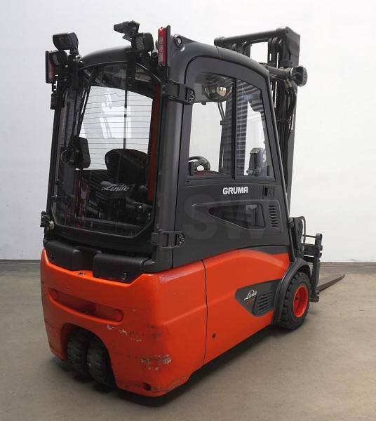 Linde E 18 EVO 386-02 - Empilhadeira elétrica: foto 2 Linde E 18 EVO 386-02 - Empilhadeira elétrica: foto 2
