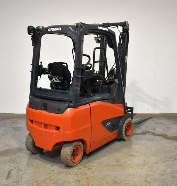 Linde E 18 PH EVO 386-02 - Empilhadeira elétrica: foto 2 Linde E 18 PH EVO 386-02 - Empilhadeira elétrica: foto 2