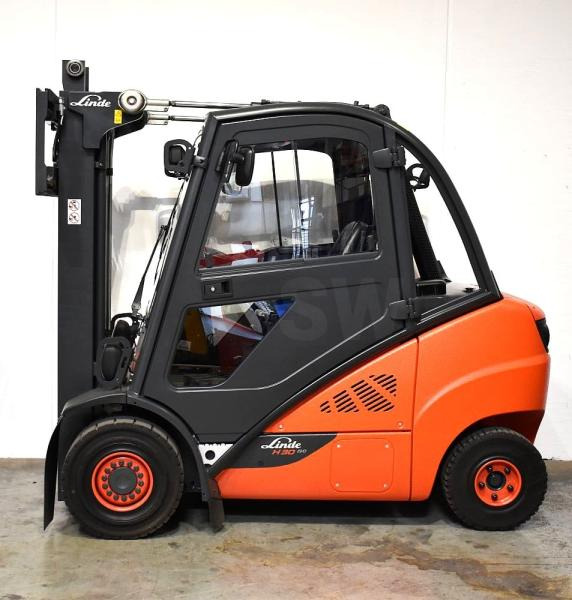 Linde H 30 D (3B) EVO 393-02 - Empilhadeira a diesel: foto 4 Linde H 30 D (3B) EVO 393-02 - Empilhadeira a diesel: foto 4