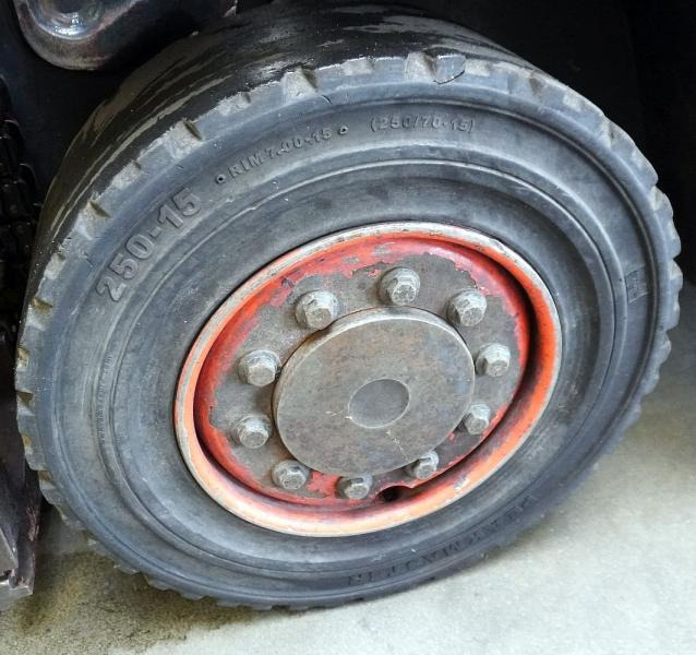 Linde H 40 D EVO 394-02 - Empilhadeira a diesel: foto 5 Linde H 40 D EVO 394-02 - Empilhadeira a diesel: foto 5