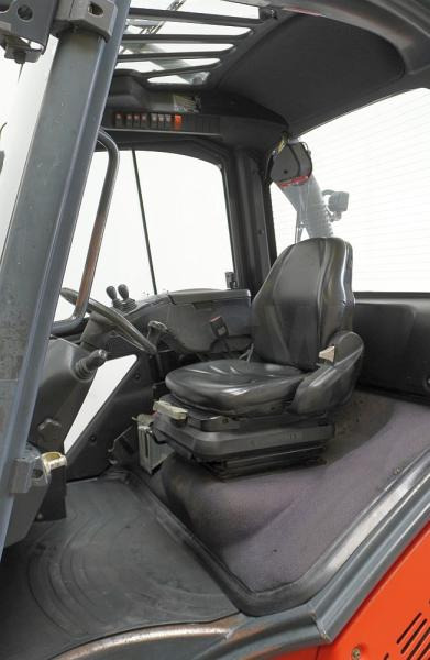 Linde H 50 D/600 EVO 394-02 - Empilhadeira a diesel: foto 3 Linde H 50 D/600 EVO 394-02 - Empilhadeira a diesel: foto 3