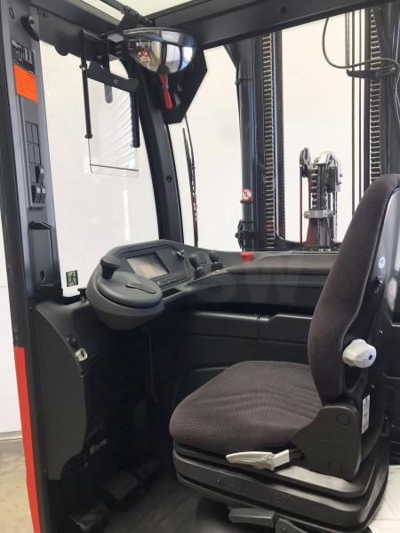 Linde R 20 G 1120 - Empilhador retráctil: foto 3 Linde R 20 G 1120 - Empilhador retráctil: foto 3
