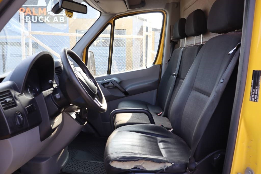 Mercedes-Benz SPRINTER - Furgão: foto 5 Mercedes-Benz SPRINTER - Furgão: foto 5